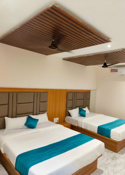 WhatsApp Image 2025-04-29 at 6.06.04 PM (2)